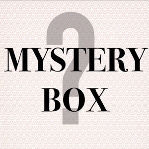 Women’s Mystery Reseller Box 6 items for $30